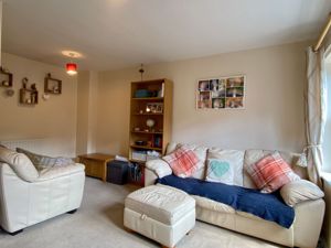 Living room- click for photo gallery